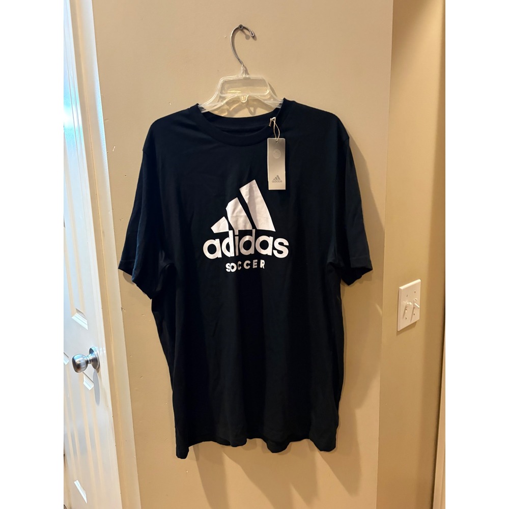 New Adidas Mens Soccer Graphic T-Shirt Black & white size  XL HA0912 $45